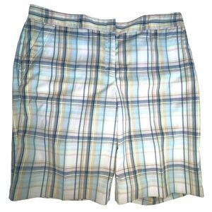 Izod PerformX Bermuda Golf Shorts Womens Multicolor Plaid Stretch